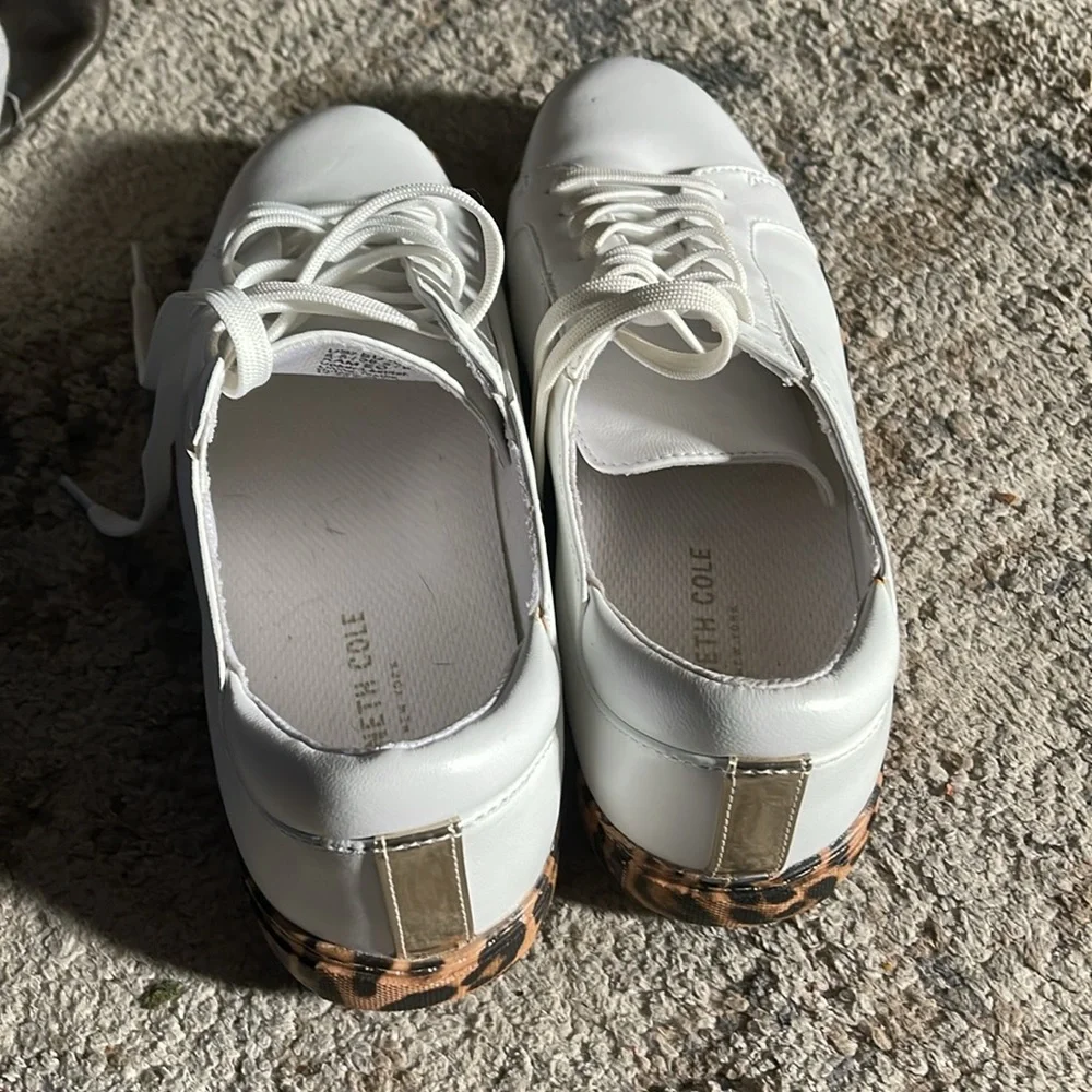 Kenneth Cole white leather lace up sneakers with animal print bottoms. - Picture 5 of 7